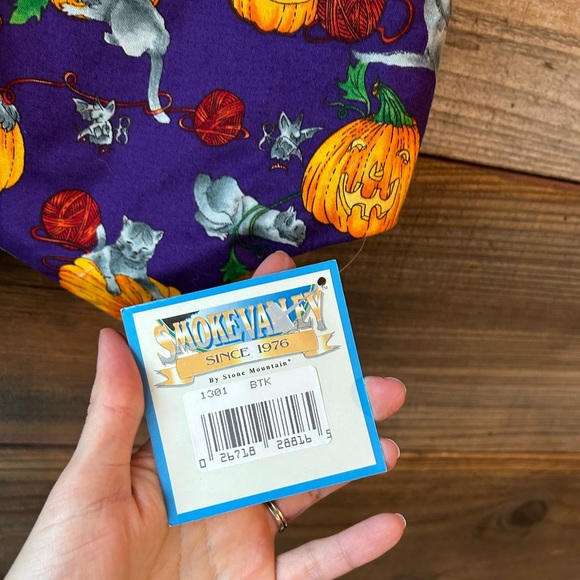 NWT Smoke Valley Halloween Cat Vest - Picture 3 of 4